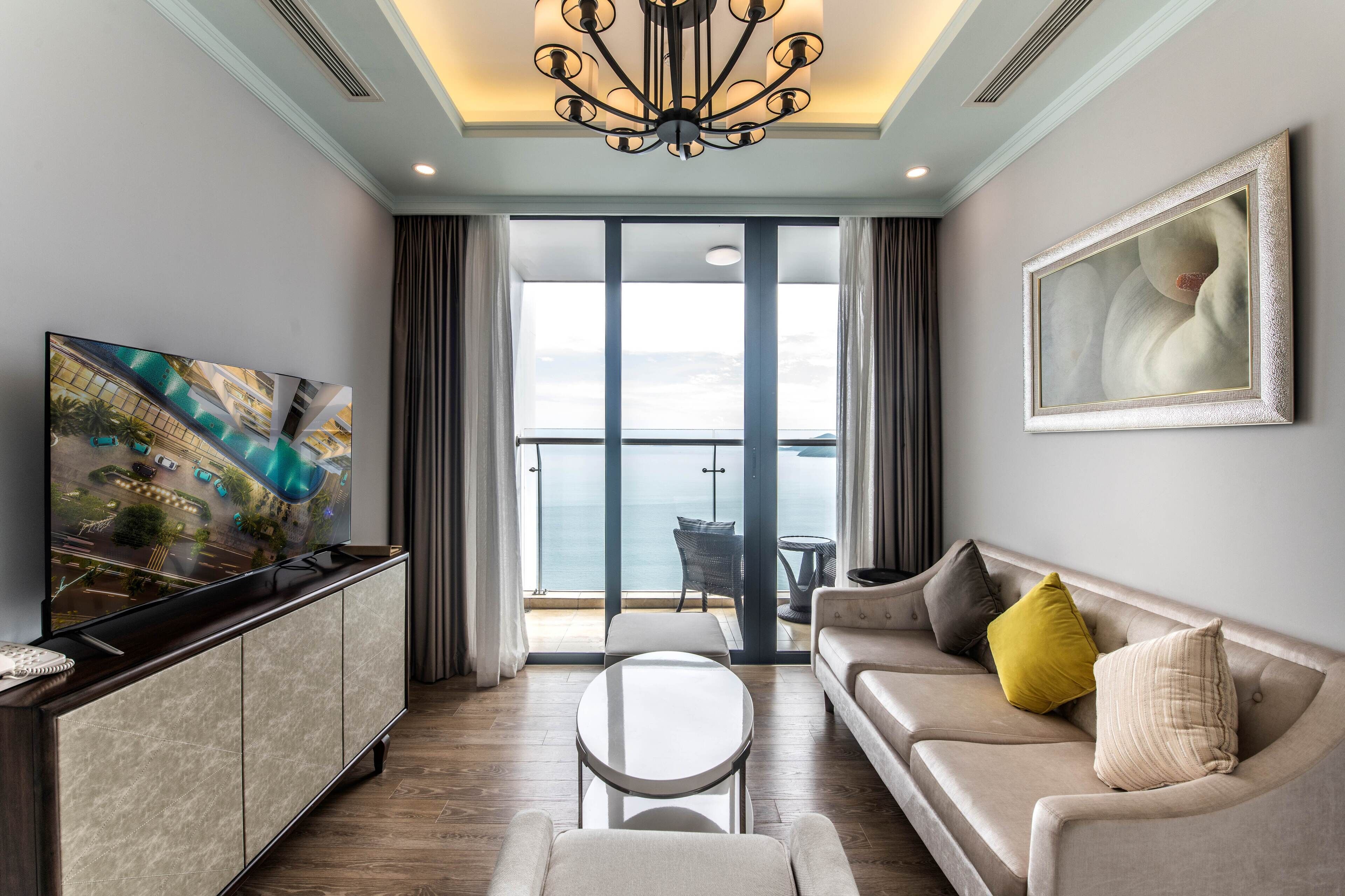 1 bedroom, minibar, in-room safe, desk