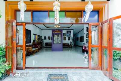 Phiphu Art and Gallery Boutique