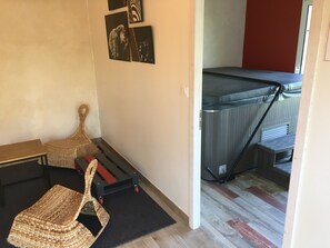 Lobby sitting area - Le Puy Carmin - Chambres D'hôtes (Bazoges-en-Paillers)