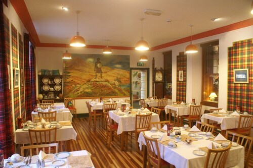 MacDougall Clansman Hotel