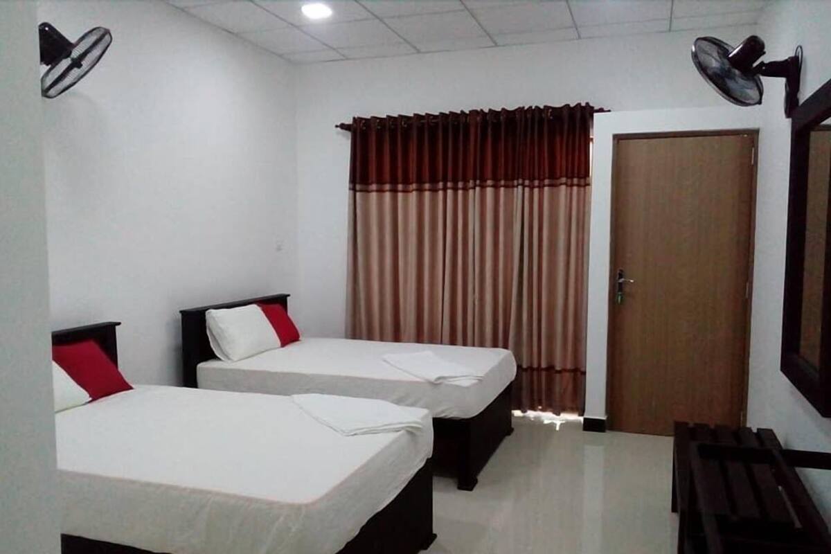 Standard Twin Room | WiFi (free)
