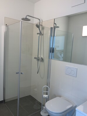 Standard Single Room | Bathroom shower - Designhotel Im Südfeld (Kamen)