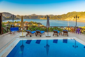 Alberca al aire libre