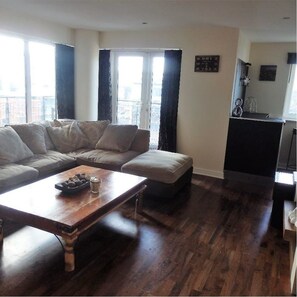 Apartment, 2 Bedrooms (Bar in the Bar) | Living area | Flat-screen TV