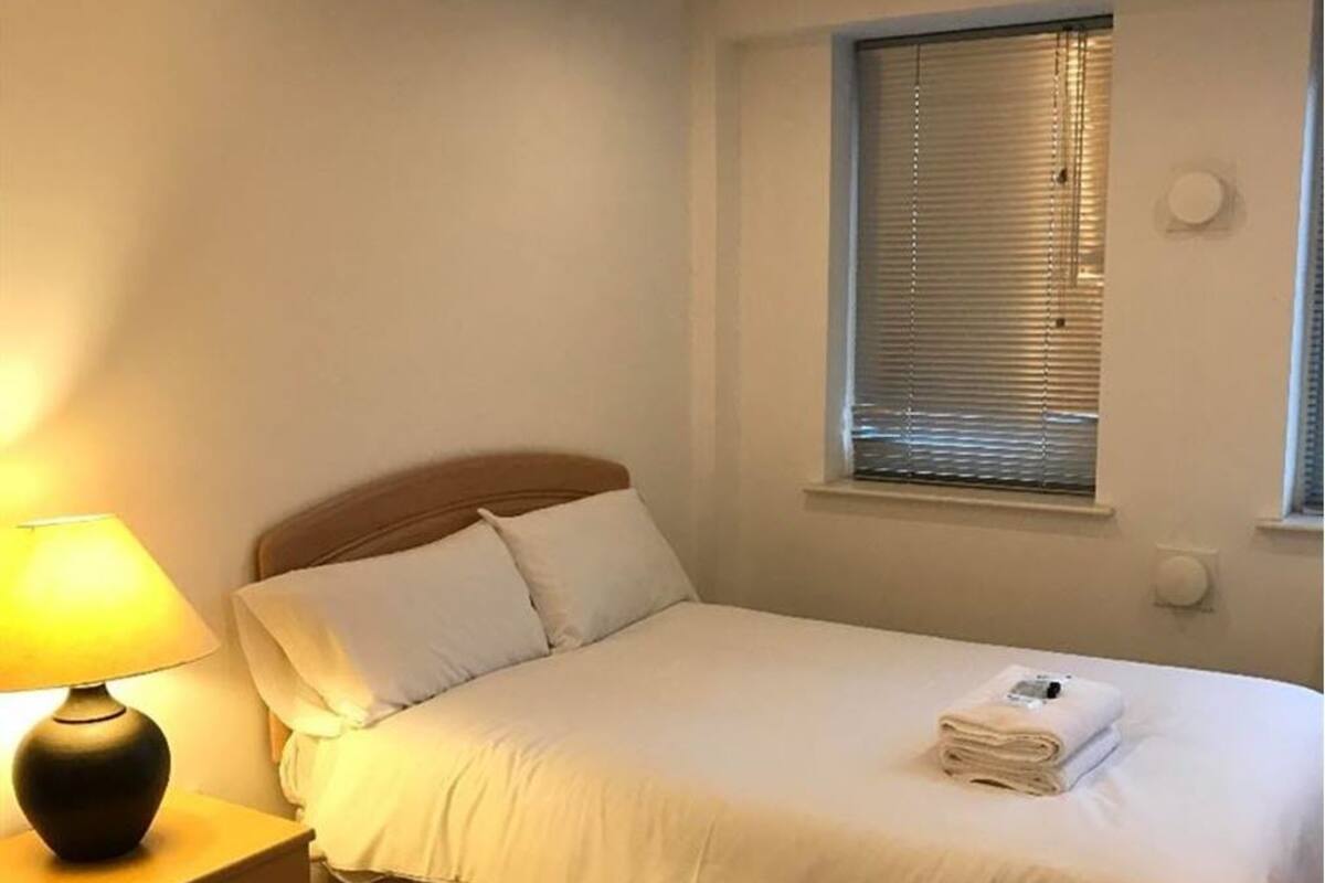 Apartment, 2 Bedrooms (Heart of the city centre) | Free WiFi, bed sheets