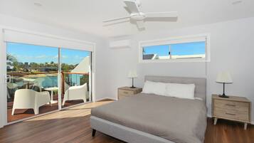 Standard Room | Iron/ironing board, cots/infant beds, bed sheets