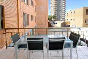Standard Room | Terrace/patio - Coronado 9 (Mooloolaba)