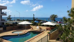 Outdoor pool - Headlands 10 (Alexandra Headland)