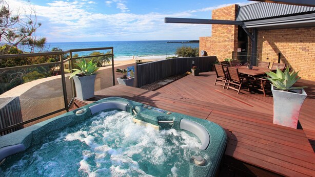 Unclassified image, 1 of 21, button - Jedda Unit 5 (Mooloolaba)
