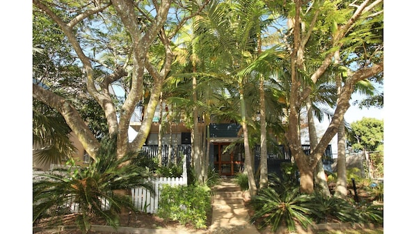Front of property - Little Hill 3 (Mooloolaba)