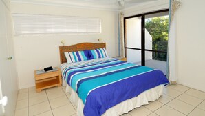 Unclassified image, 4 of 10, button - Maui Unit 6 (Mooloolaba)