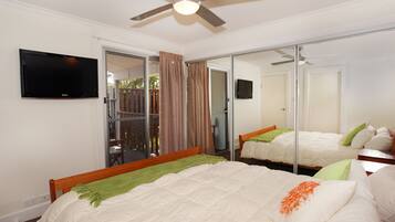 Standard Room | Iron/ironing board, cribs/infant beds, free WiFi, bed sheets
