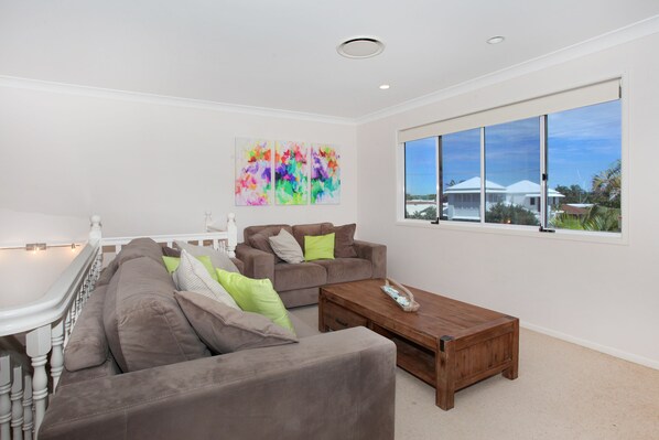 Standard Room | Living area