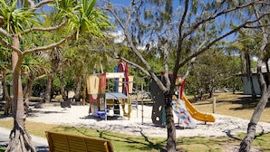 BBQ/picnic Area - Pacific 1/103 (Buddina)