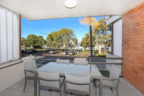 الإطلالة من المنشأة