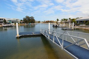 Property grounds - Tarcoola 49 (Mooloolaba)