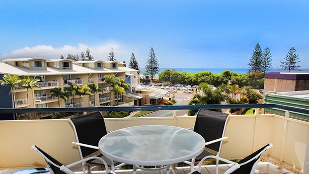 Standard Room | Balcony - Tindarra 7 (Alexandra Headland)
