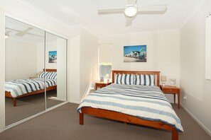 Standard Room - Toorumbee 4/38 (Mooloolaba)