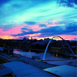 Exterior - Stunning Apartment with Amazing Views (Gateshead)