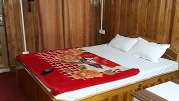 6 chambres, matelas mémoire de forme, coffres-forts dans les chambres