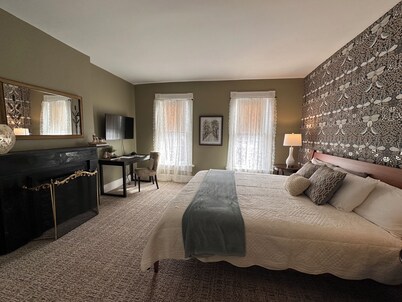 50 Lincoln Short North B&B