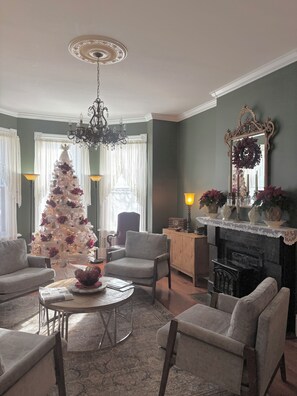 Front of property - The Lincoln Short North B&B (Columbus)