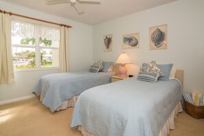 Deluxe Condo, Patio, Sea View | 2 bedrooms, bed sheets