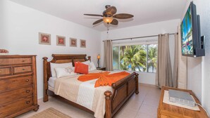 Unclassified image, 3 of 30, button - Korner Kai by Cayman Vacation (North Side)