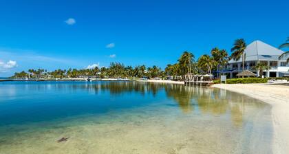 Kokomo Kai by Cayman Vacation