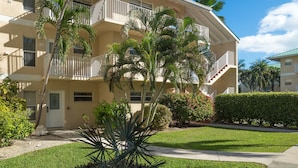 Unclassified image, 3 of 34, button - Plantation Village #20 by Cayman Vacation (Seven Mile Beach)