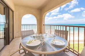 Deluxe appartement, terras, uitzicht op zee | Terras