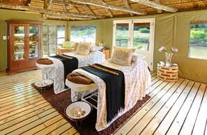 Couples treatment rooms, body treatments, aromatherapy - Shamwari Bayethe (Paterson)