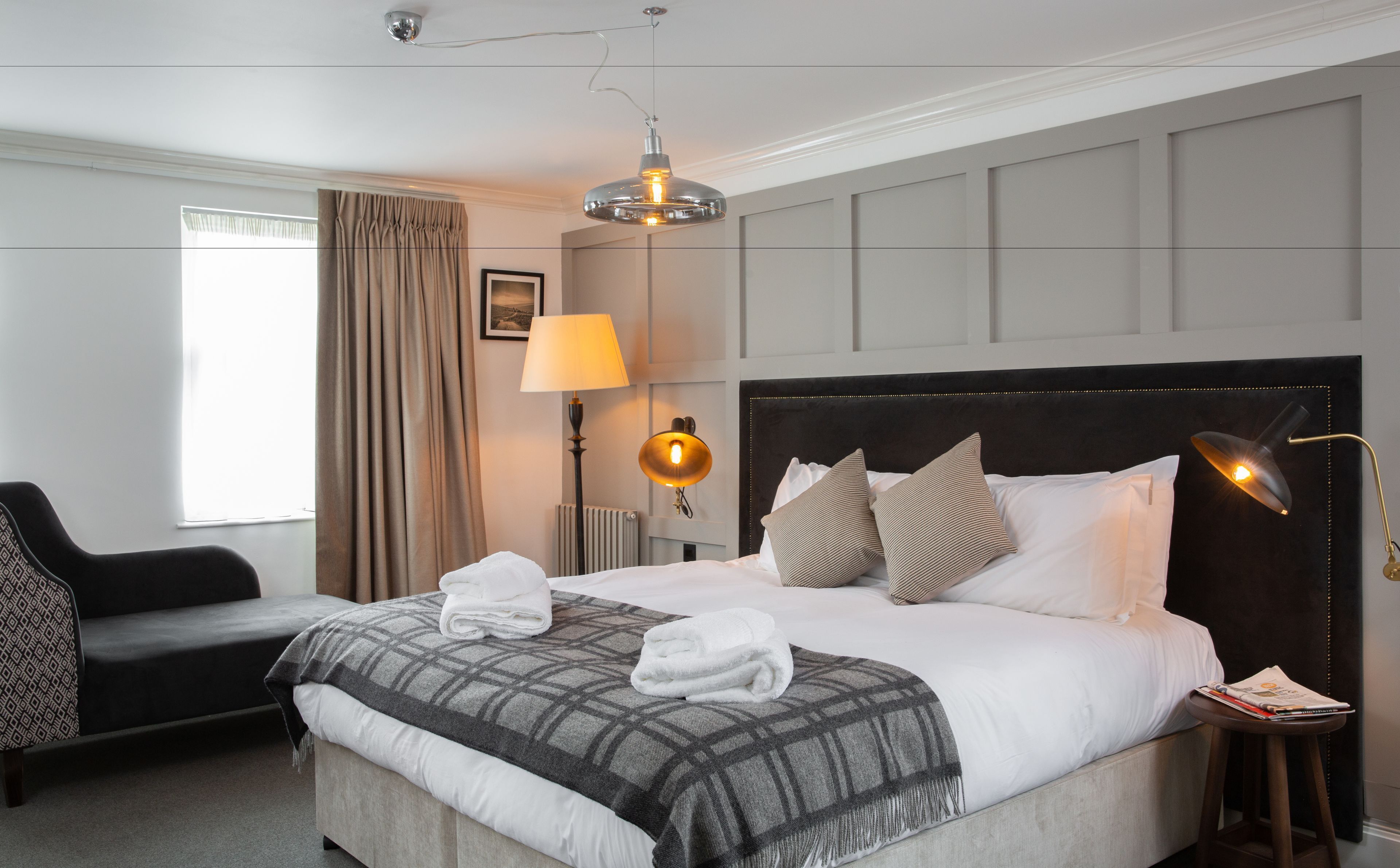 Premium bedding, in-room safe, individually decorated