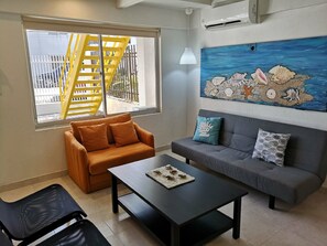 Family Apartment, 1 Bedroom, Non Smoking, Garden View (Studio 1) | Living room