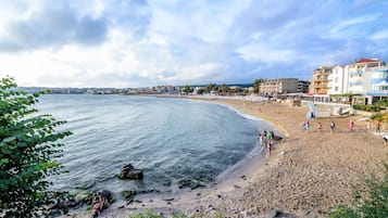 Beach nearby, 2 beach bars