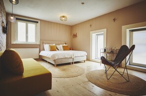 Deluxe-værelse med 2 enkeltsenge | Minibar, individuel indretning, strygejern/strygebræt, weekendseng