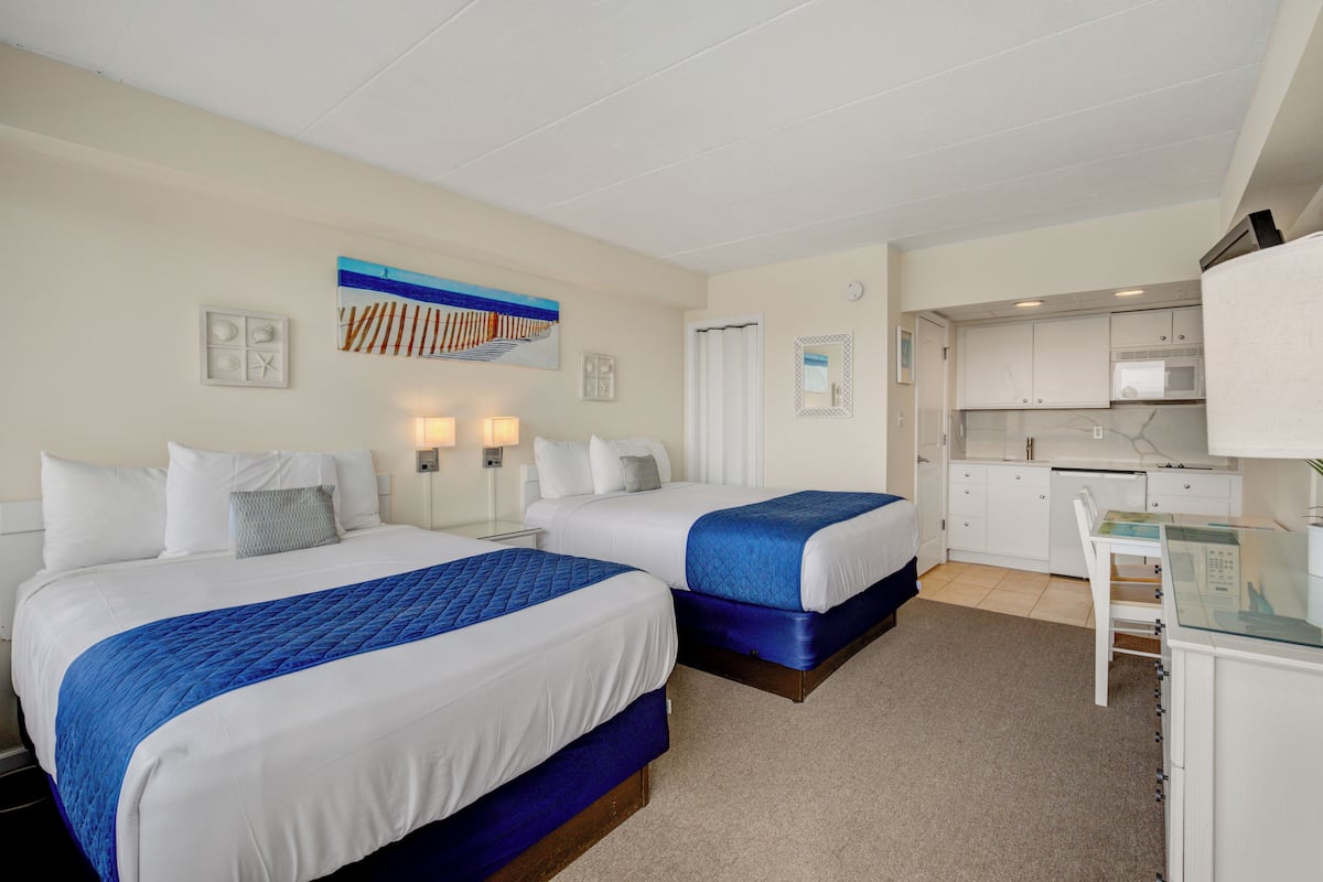 Room 216 | 1 bedroom, individually decorated, individually furnished