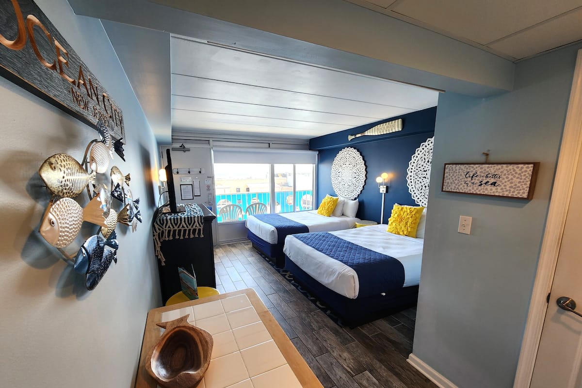 Room 315 | 1 bedroom, individually decorated, individually furnished