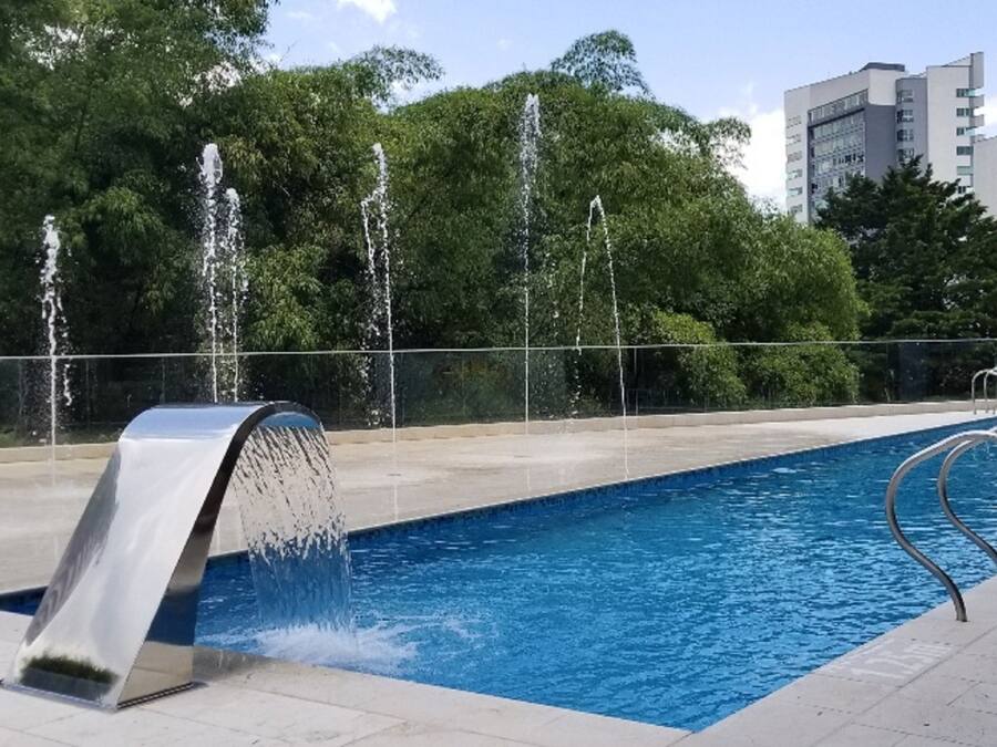 Outdoor pool, sun loungers