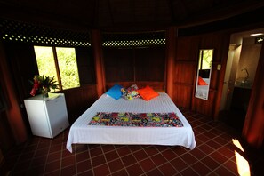 Honeymoon Bungalow, 1 Queen Bed, Non Smoking