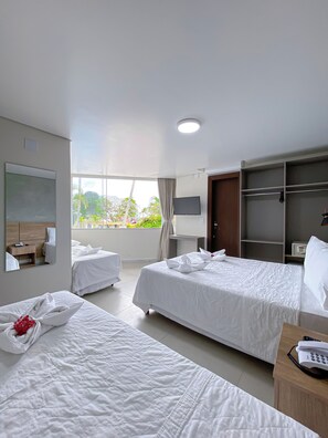 Superior Room | Minibar, in-room safe, blackout drapes, free WiFi - Bosque do Porto Praia Hotel (Porto Seguro)