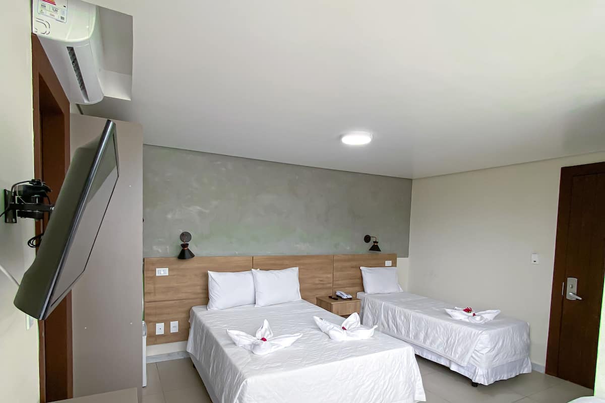 Minibar, in-room safe, blackout curtains, free WiFi