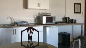Comfort-Studio, Mehrere Betten, barrierefrei, Bergblick | Eigene Kochnische