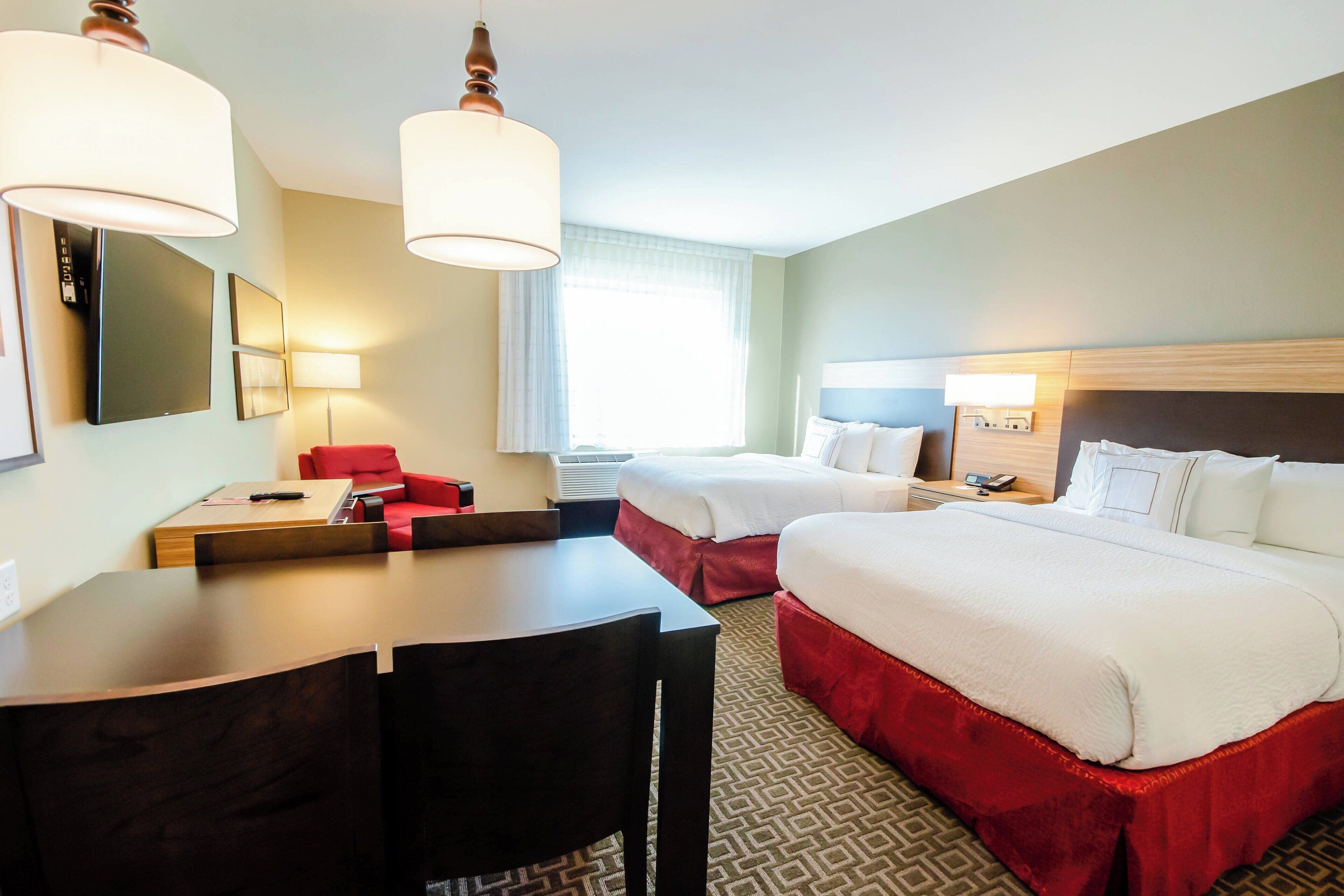 studio, 2 queen beds | desk, iron/ironing board, free cots/infant beds, free rollaway beds