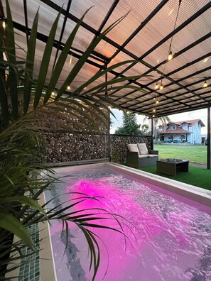 Baignoire à remous intérieure
