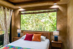 Standard Studio Suite, 1 Queen Bed, Non Smoking, Mountain View | Pillowtop beds, individually decorated, individually furnished - Arbol Verde Villas (Ciudad Cortés)