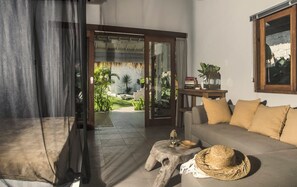 Lila Bungalow 4 - Deluxe Room | Décoration personnalisée, ameublement personnalisé, Wi-Fi gratuit