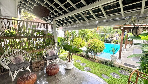 Lila The Apartment | Terraza o patio