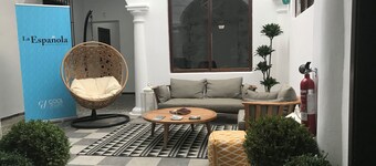 Hostal Boutique La Española by Bossh Hotels