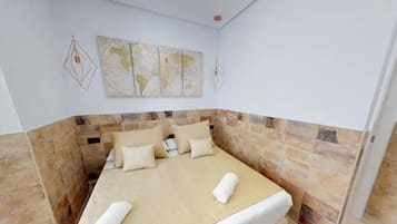 Habitación estándar con 1 cama doble o 2 individuales | Decoración individual, mobiliario individual, wifi gratis y ropa de cama